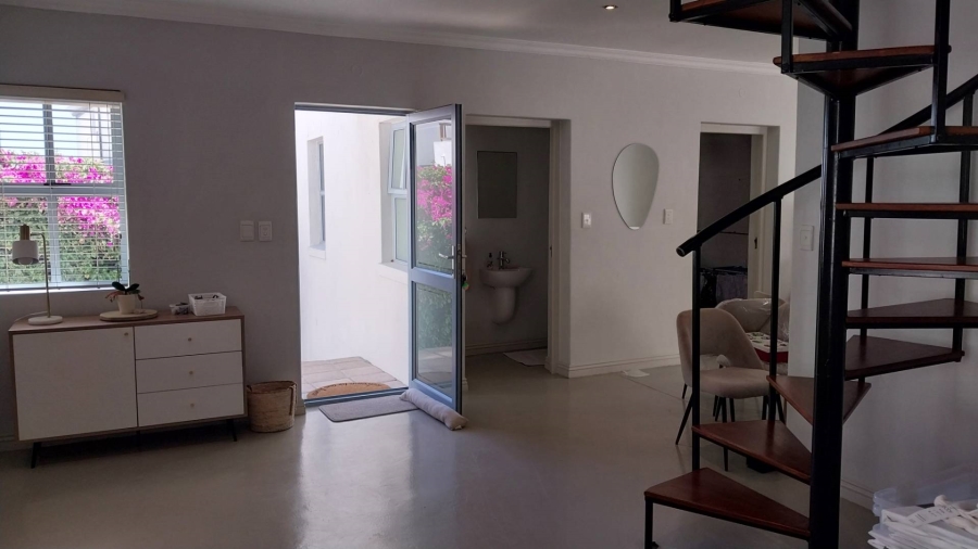 To Let 3 Bedroom Property for Rent in Big Bay Western Cape